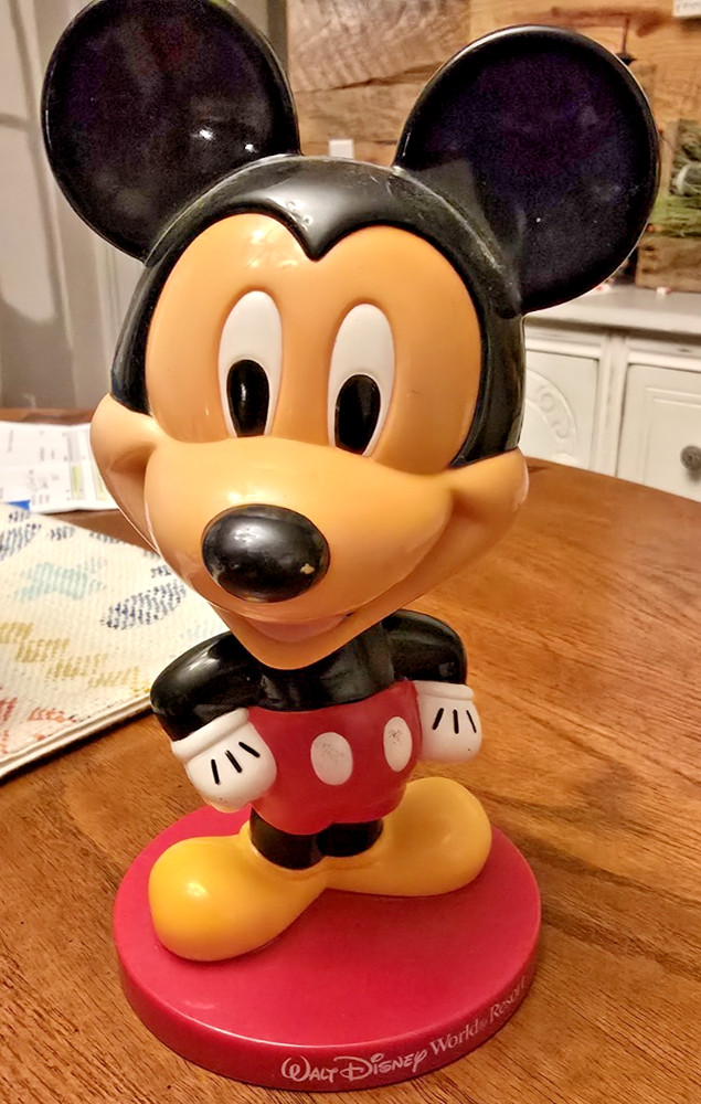 Disney * Mickey Mouse Bobblehead * Kellogg & Keebler * 8" *