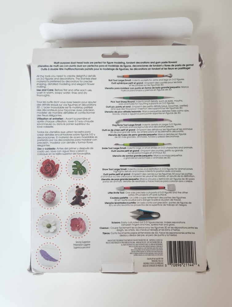 Wilton Modeling Tool Set 7 pieces, Case Included
