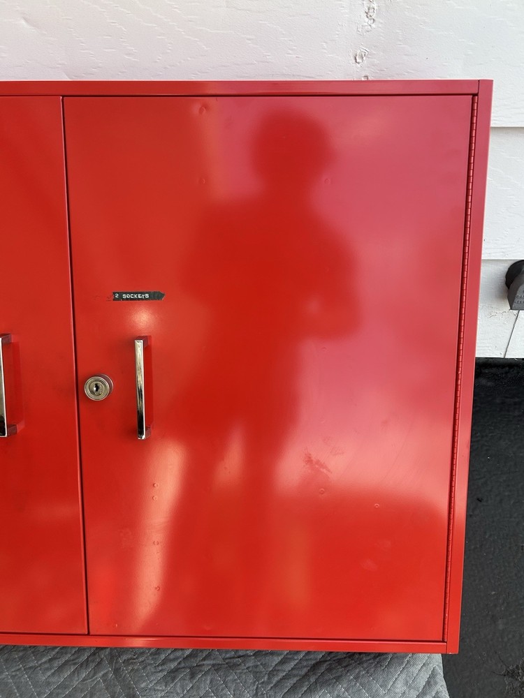 Snap On Tools Wall Cabinet ONLY! 270C/276D Really Nice No Rust
