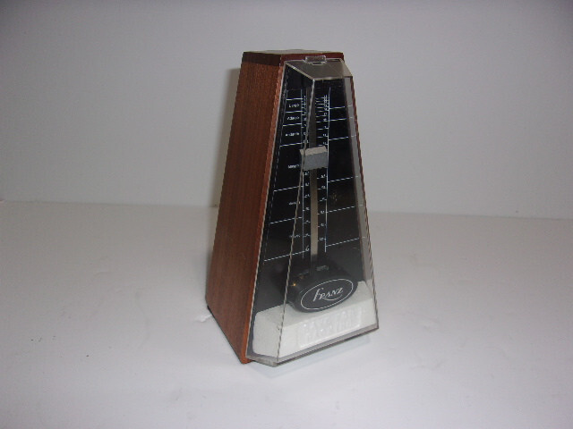 Vintage Franz Keywound Floating Mechanism Metronome Solid Walnut Case OPEN BOX