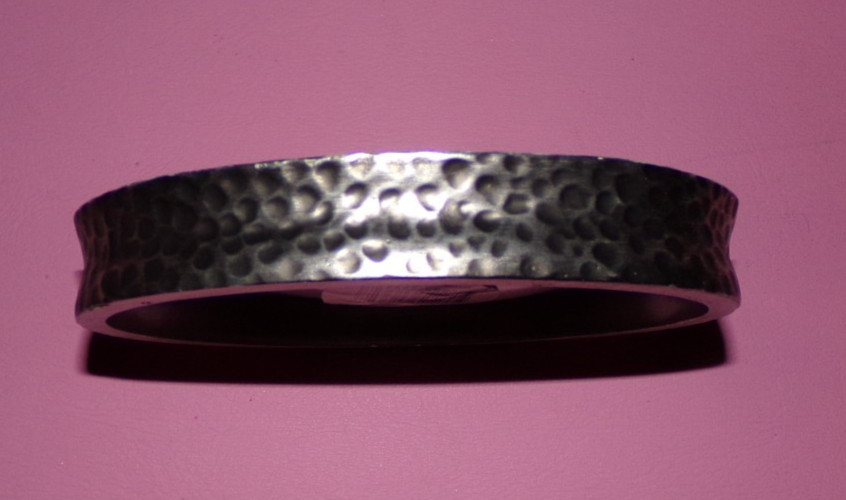 CANNON Soap Dish Pattern: Hammered Metal