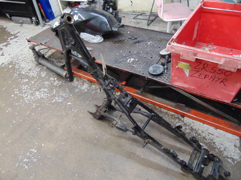 AJS JS125 ECO 2 2013 FRAME AND V5 LOGBOOK