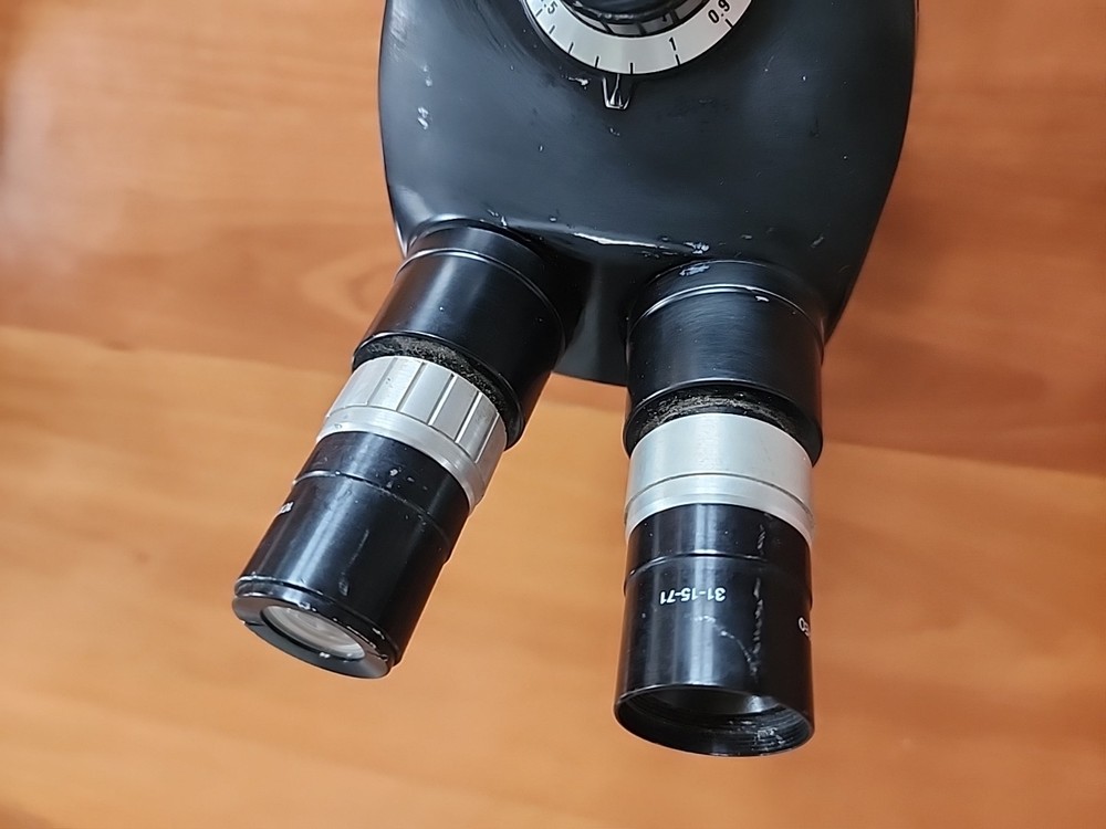 Vintage Bausch And LOMB microscope .7x-3x