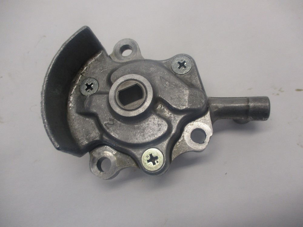 84 HONDA GL1200 CLUTCH OIL PUMP