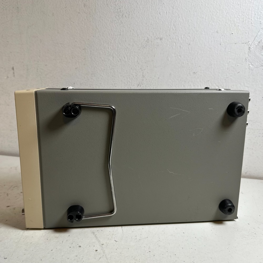 Stanford Research Systems (SRS) DS345 30MHz Synthesized Function Generator