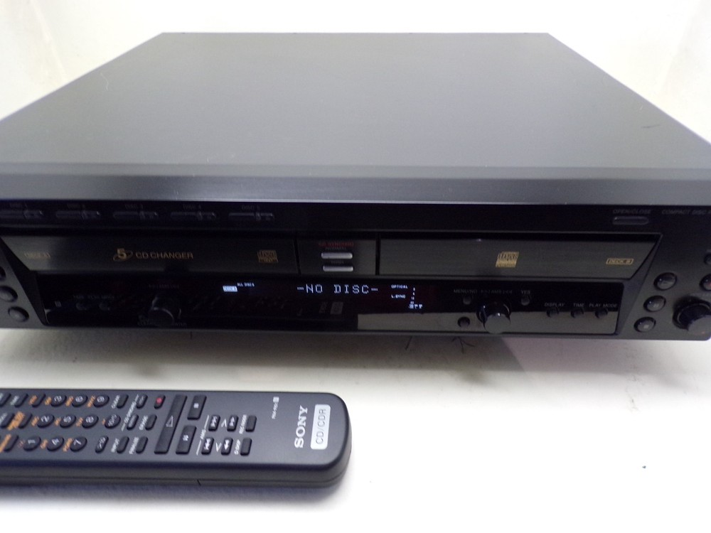 Sony RCD-W50C CD Changer