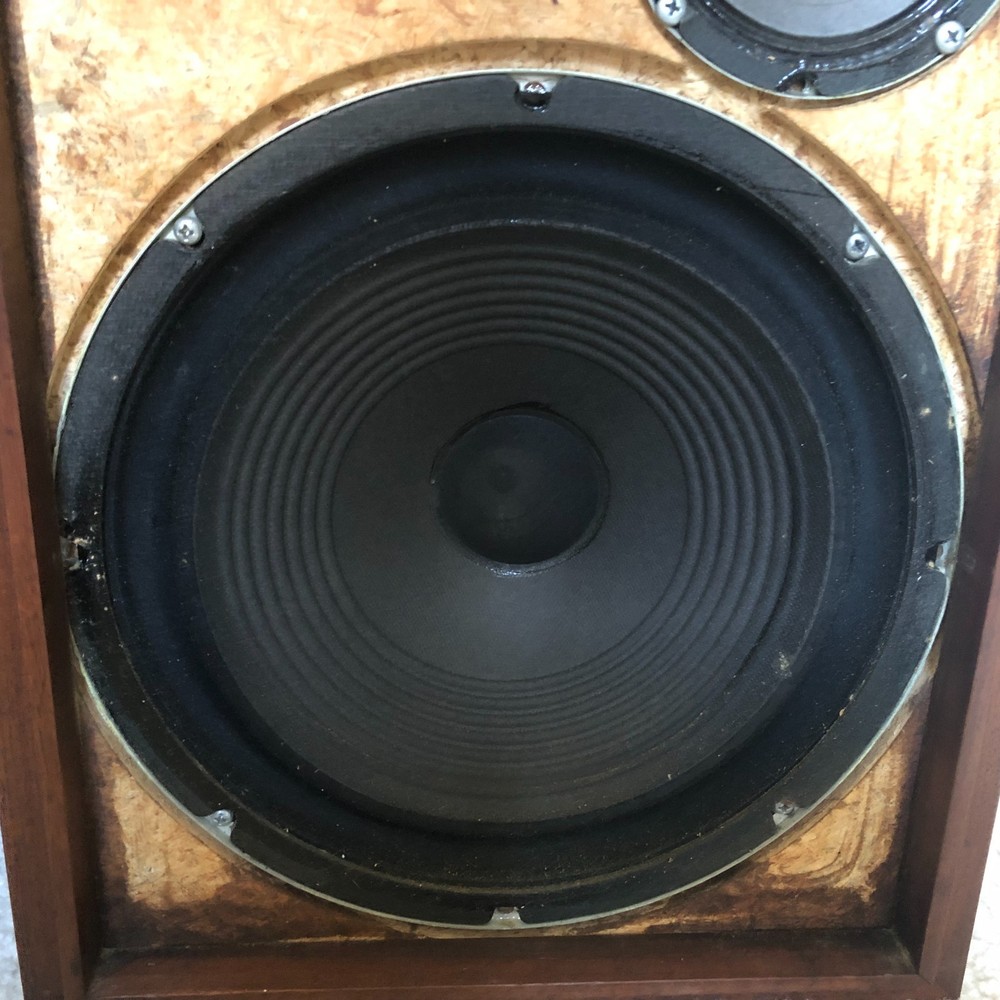 Fisher Xp-7 Speakers