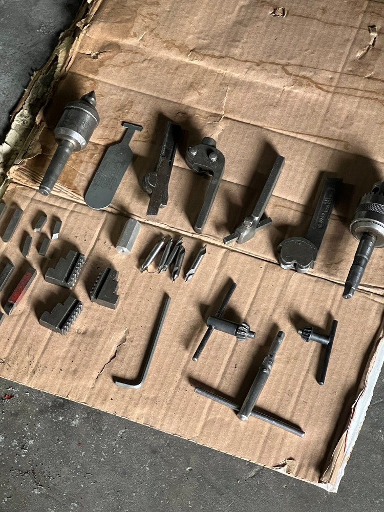 Logan Lathe 9" x 24" R-419