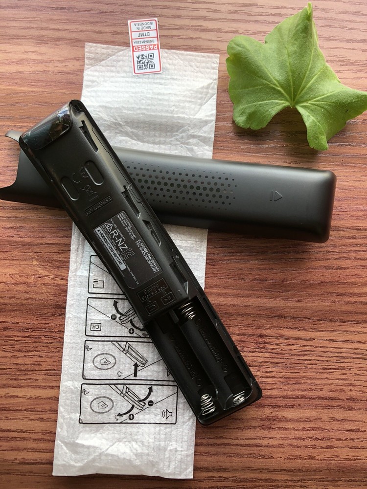 ORIGINAL Samsung Remote Control BN59-01330A Black NEW Open Box