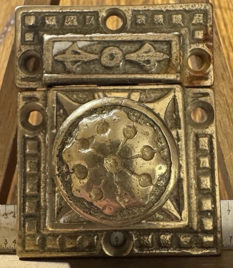 Vintage Solid Brass Cabinet Bolt Latch – Decorative Surface Mount Hardware
