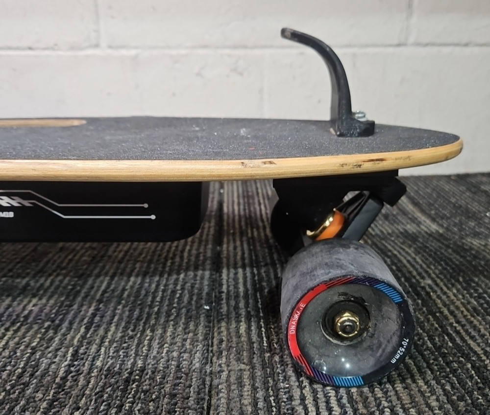 DNASKATE M10 Electric Skateboard with Remote