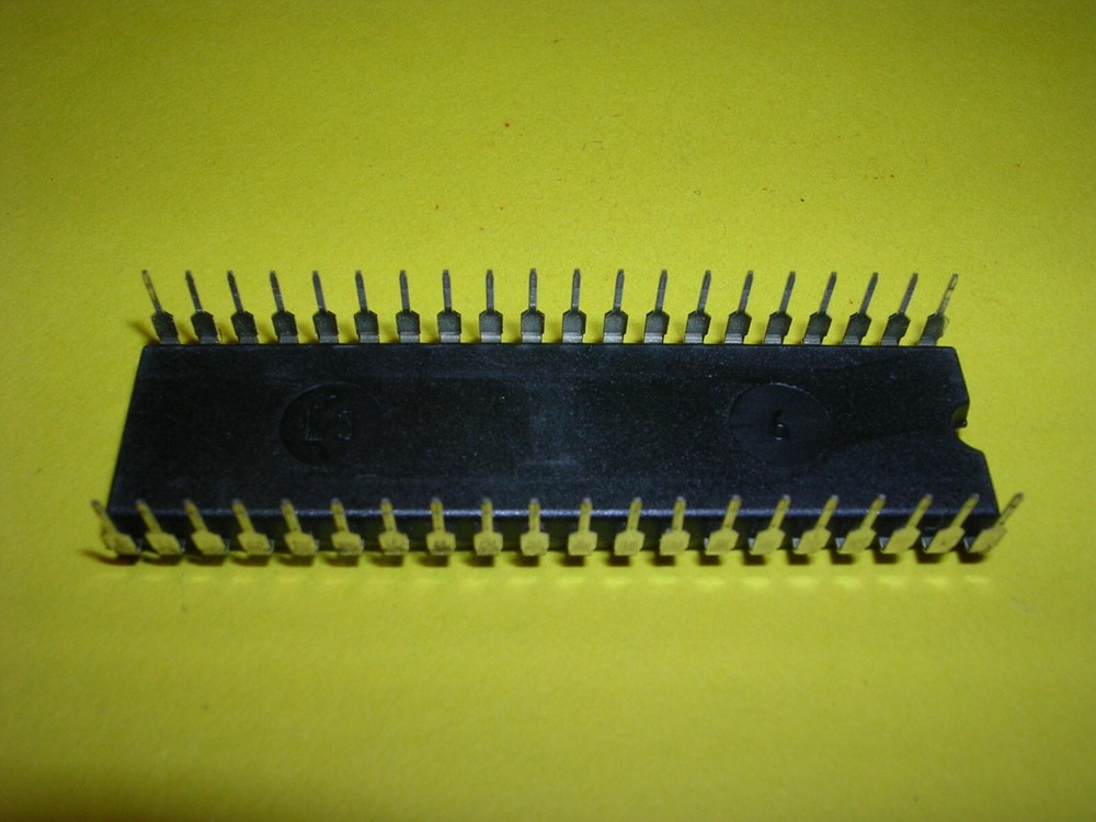 NEC D8048C - Second Source for Intel (P8048, 8048) - New Old Stock (NOS)