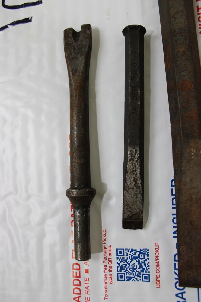 Mac Tools Hand Chisel c28 and c16 and mac Air hammer bit 8C