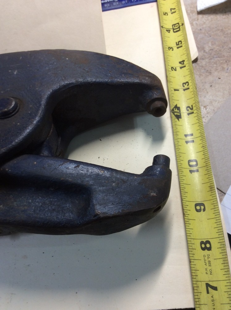 Thor Pneumatic Alligator Rivet Squeezer Model5311