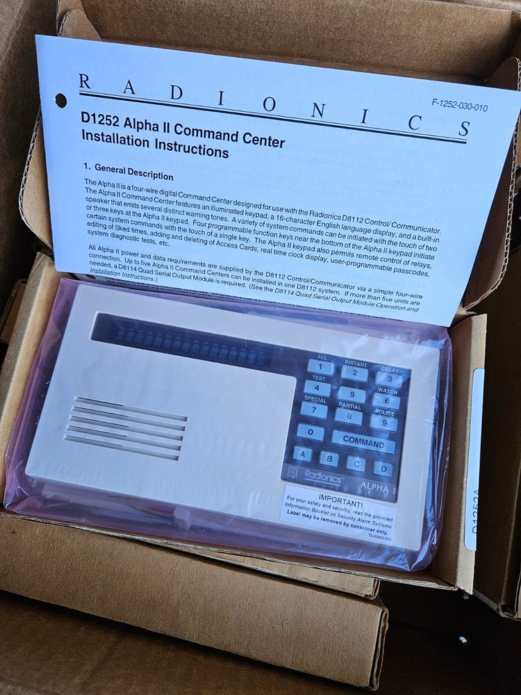 Bosch D1252 Alpha Numeric Command Center with Flourescent Display - Off White