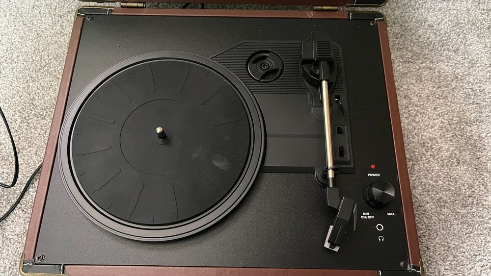 Crosley record player portable turntable USB USED