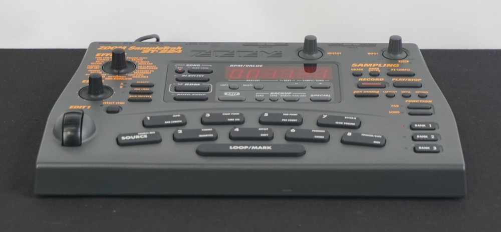 Zoom ST-224 SampleTrak Drum / Groove Machine & Sampler