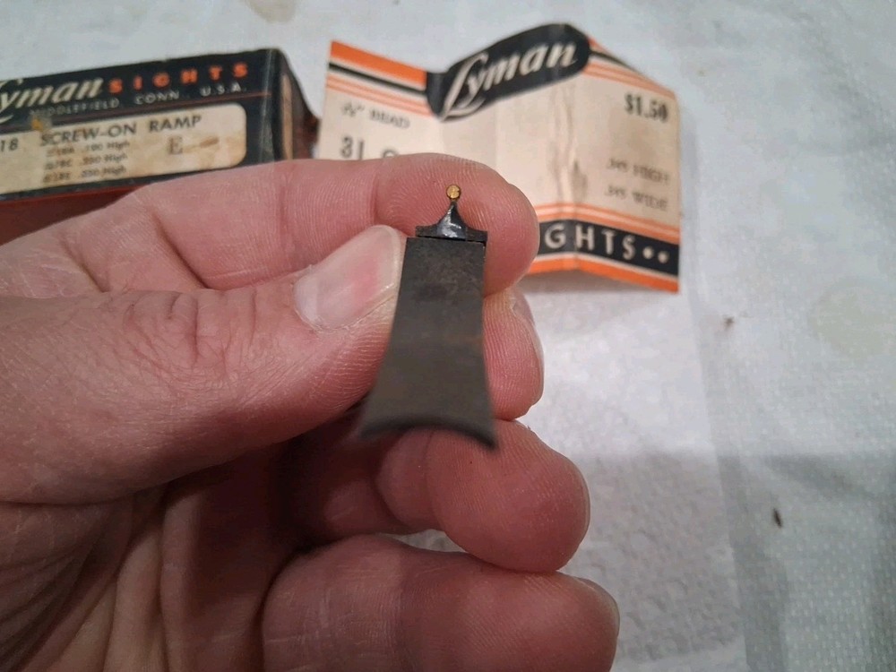 Lyman 18 E front Sight 31 GA Gold Bead