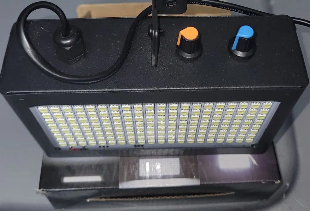 solmore led strobe ligth 18LED OPEN BOX