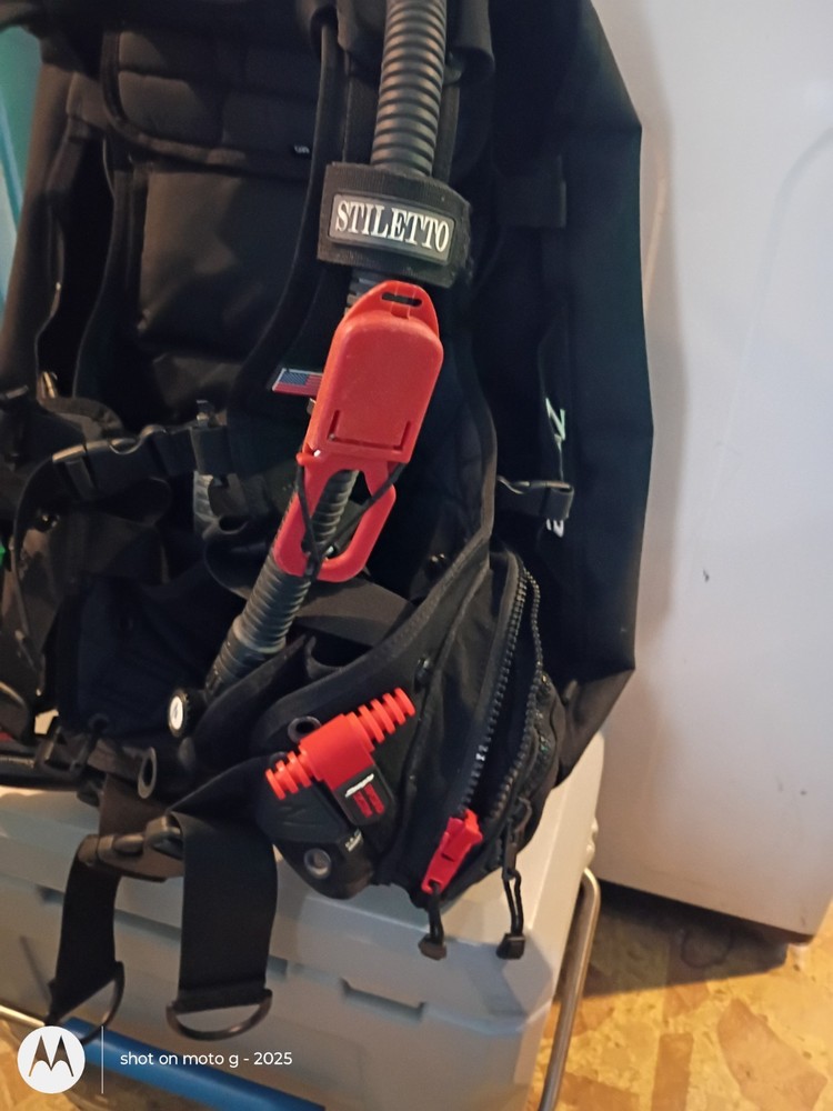 Zeagle Stiletto Buoyancy Compensator Device BCD for Scuba Diving