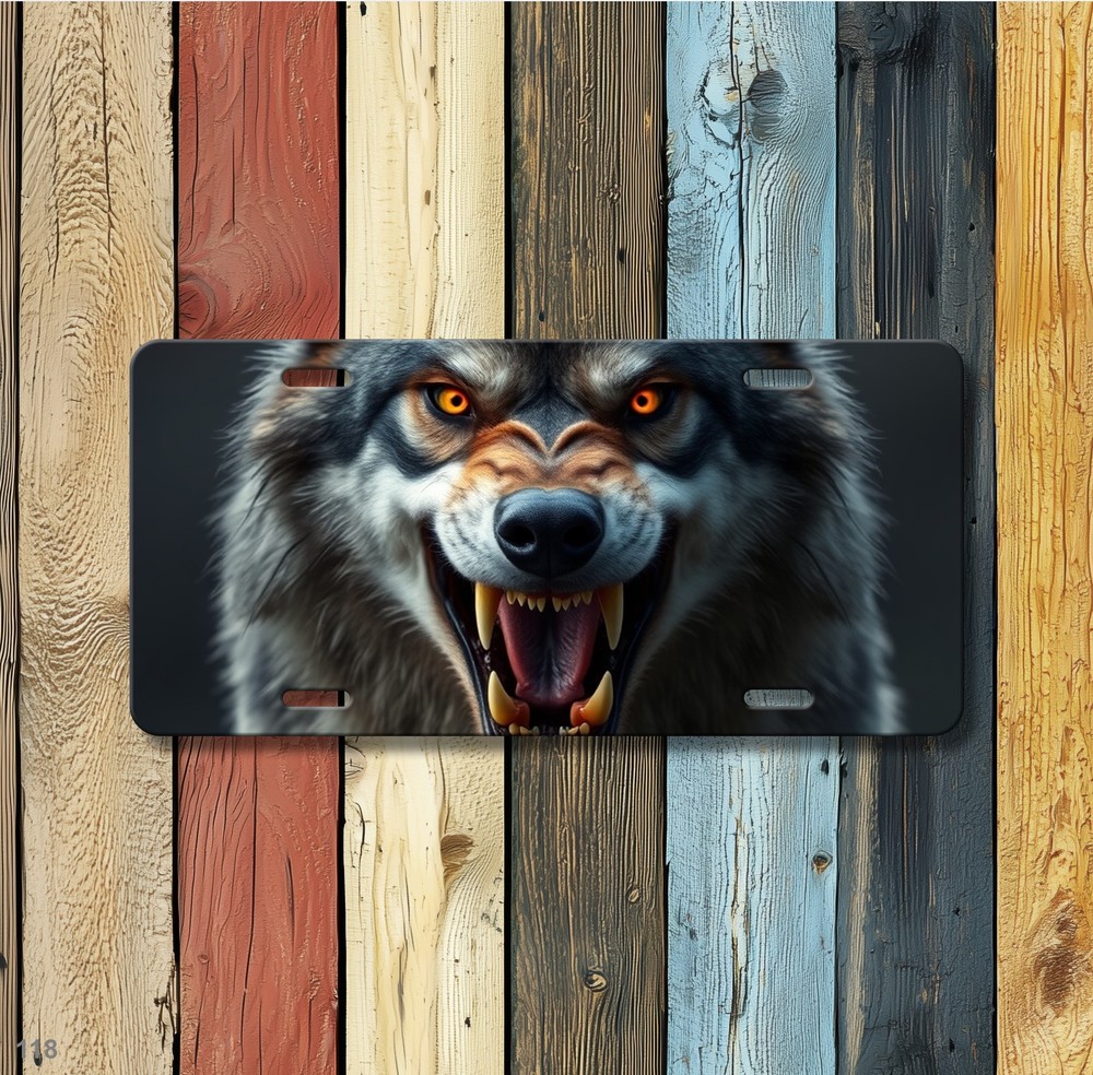 Powerful Wolf License Plate Fierce Expression Optional Text Decorative Plate Spe