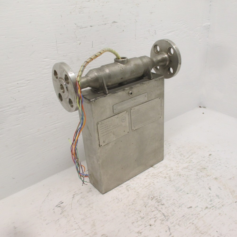 Micro Motion DS040S113 1/2" Mass Flow Sensor Meter Type 3 Missing Transmitter