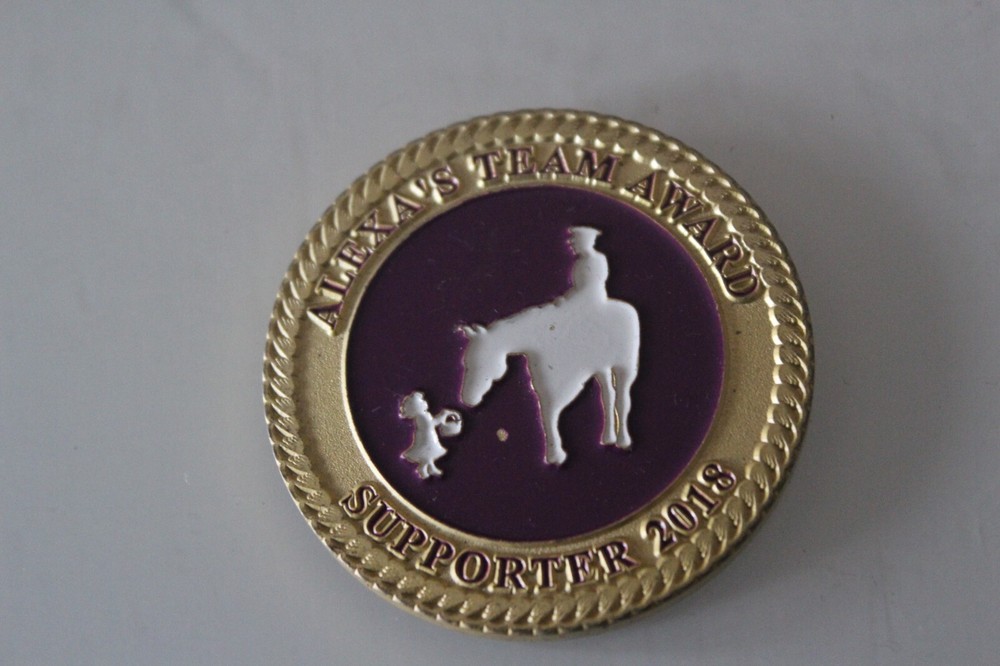 Alexa's Team Award Supportfr 2018 Commemorative Token Gift