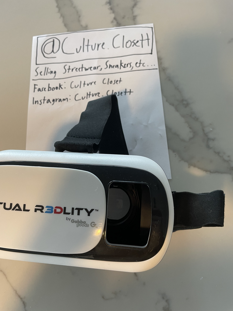 GabbaGoods VR Headset Virtual Reality Glasses for iPhone & Android