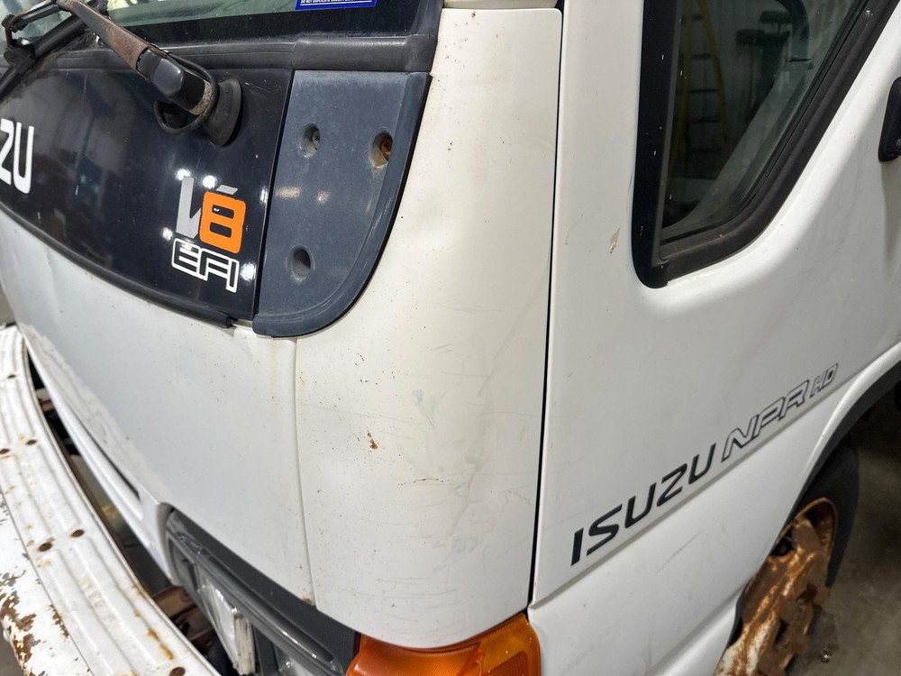 Isuzu NPR WHITE Left/Driver CAB Cowl - Used