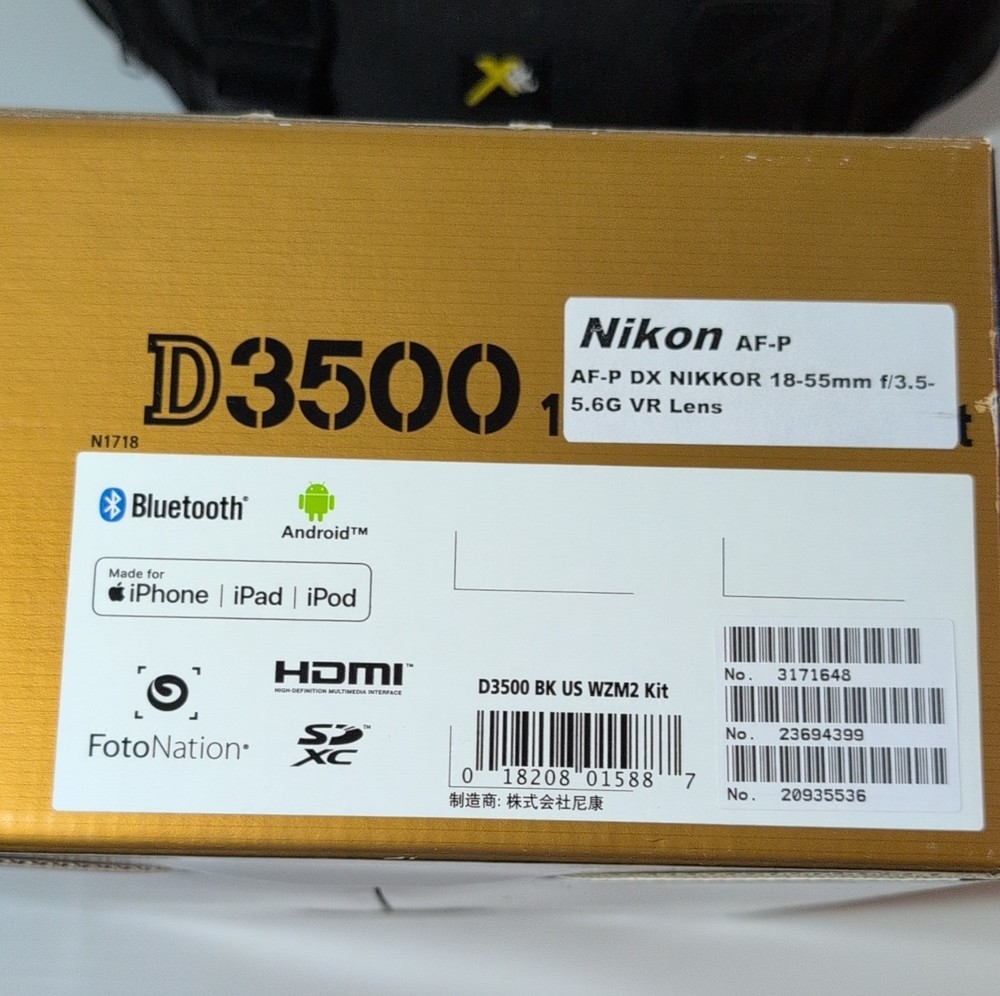 Low shutter count - Nikon D3500 Camera Bundle with 18-55mm Lens + Accessories