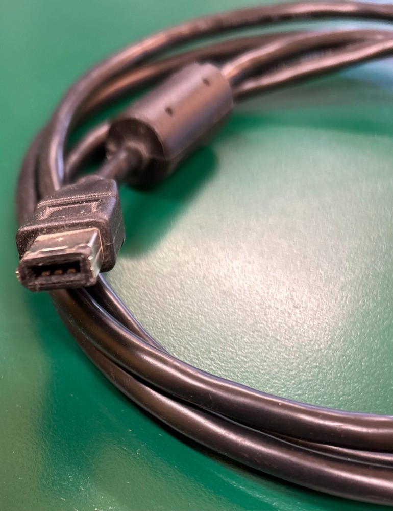 Genuine AWM Style 20276 VW-1 USB