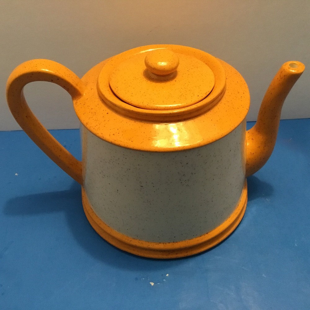 Vintage 1980 Hershey Mold Teapot