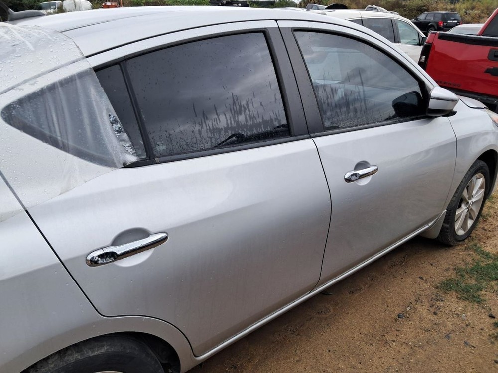 VERSA 2015 Glove Box 4808321