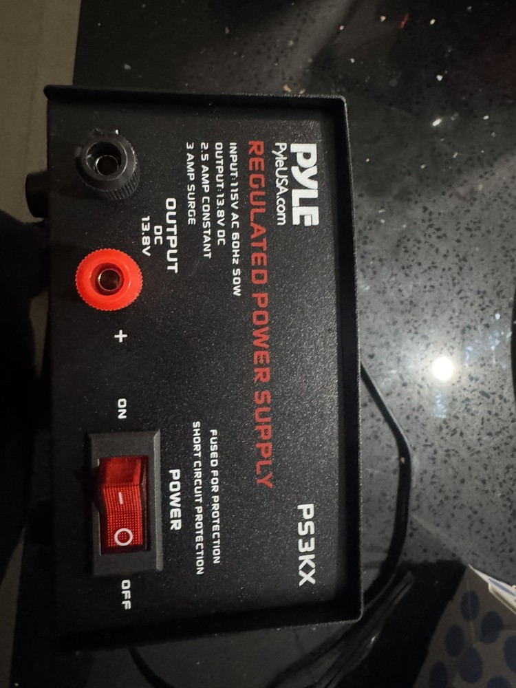 Pyramid PS3KX 2.5 Amp Power Supply