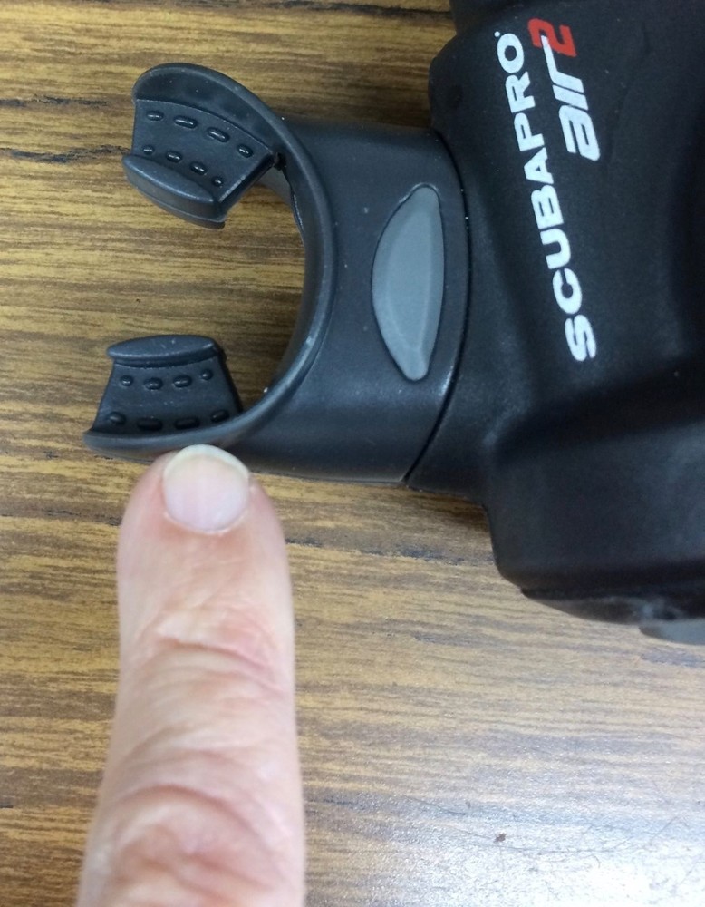 MOUTHPIECE REPLACEMENT PINS, FOR SCUBAPRO AIR-2.