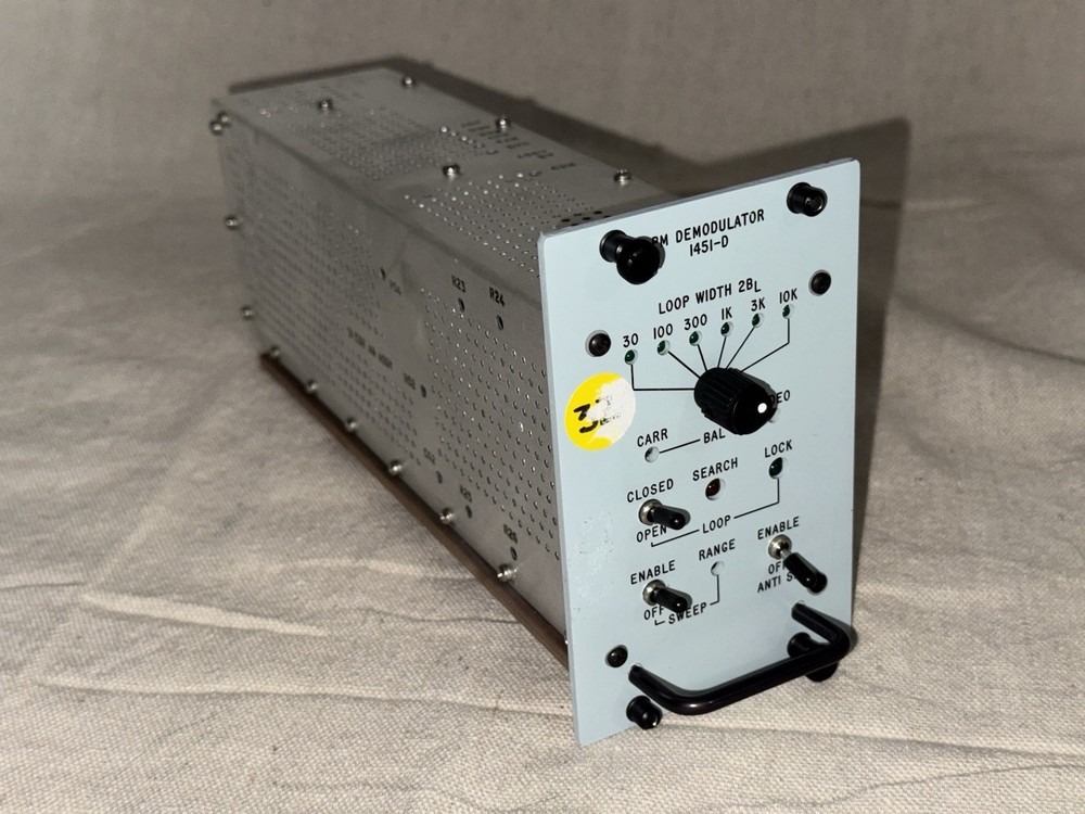Microdyne PM Demodulator 1451-D 105-391-01
