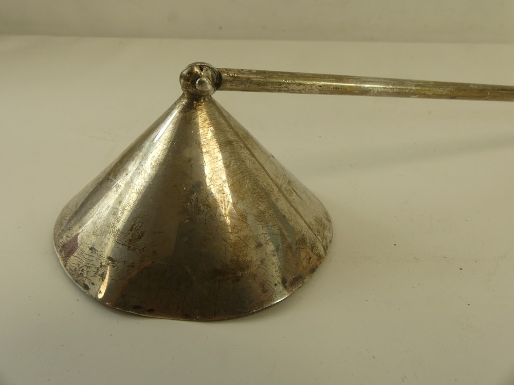 (ref288BC) Large silver plated candle snuffer with wooden handle