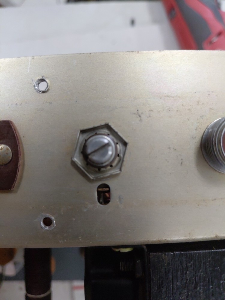 Hallicrafters HT-40 Audio transmit level  control