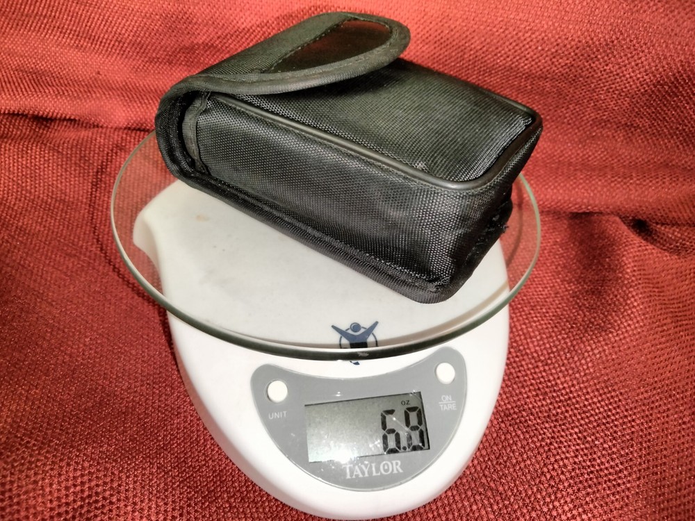 Minnesota Timberwolves small compact 8x21 binoculars with case, work great VG