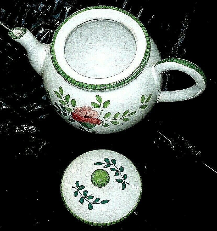 Deruta Fiona Ceramic Teapot 32oz