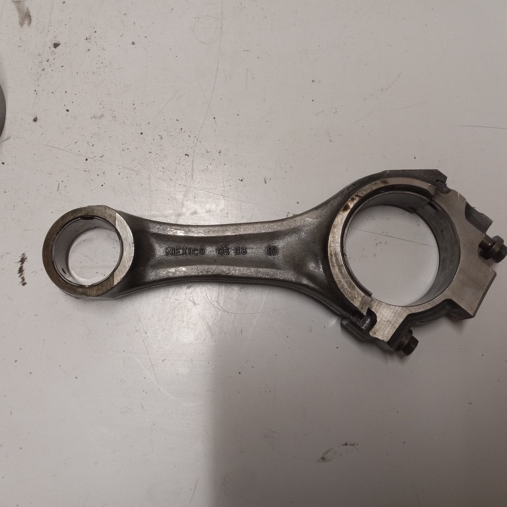Connecting Rod Cummins 5.9 3942579 SHIPS FREE