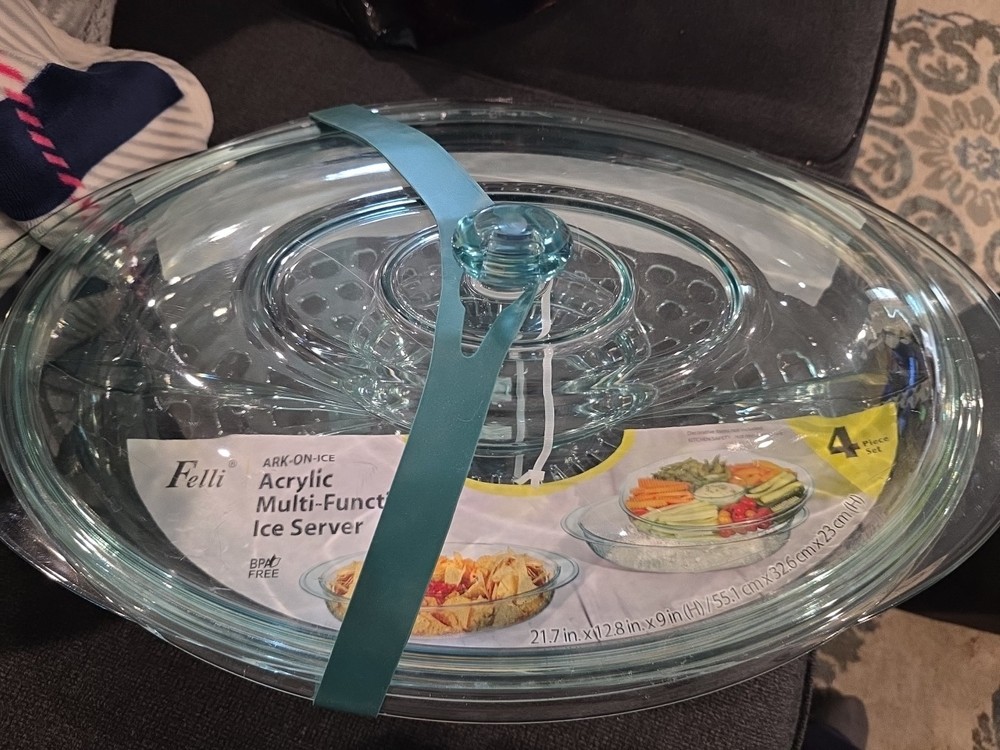 Divided Chilled Acrylic Arc Tray With Lid. Multi-Function Ice Server Set. Felli