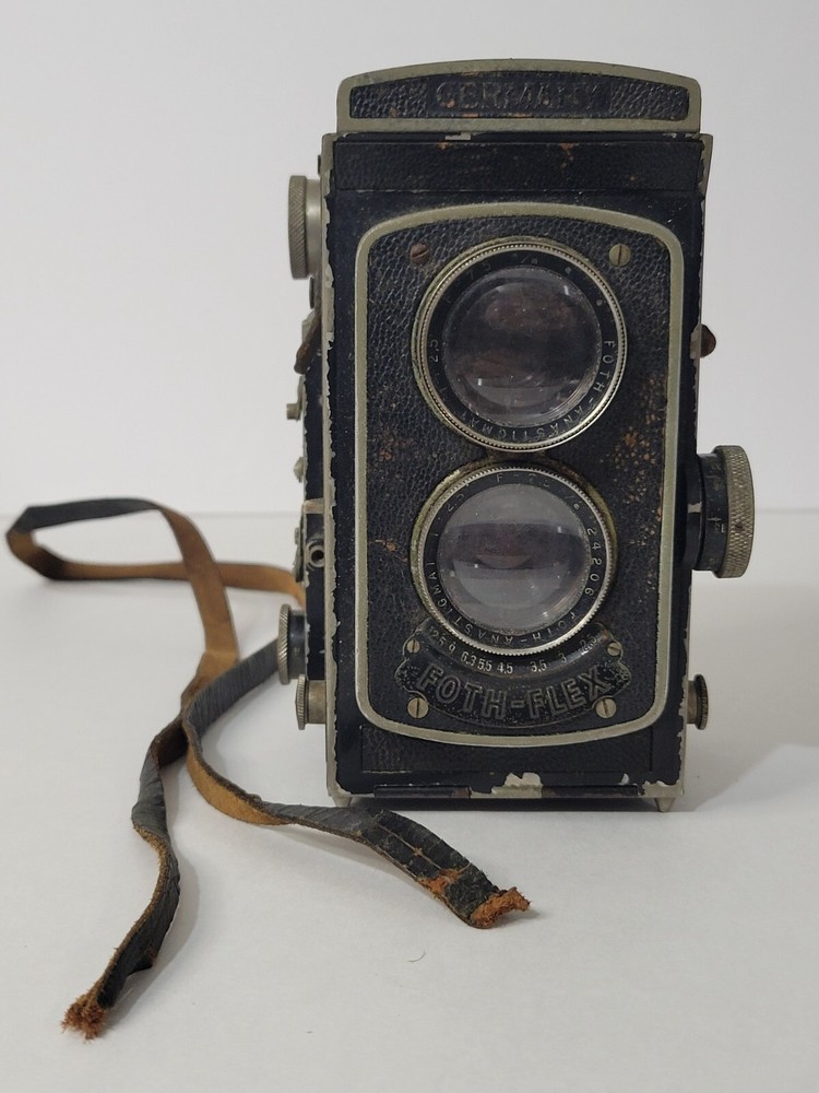 FOTH-FLEX Camera Germany VTG Dual Lens Anastigmat Detached Strap UNTESTED