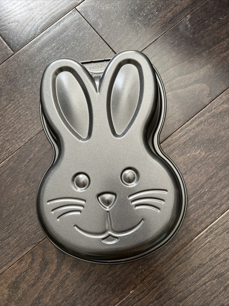 Wilton Bunny Rabbit Cake Bake Pan, # 2105 - 0651 New
