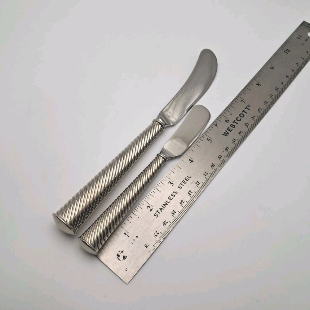 Reed & Barton Halo Spreader Cheese Knife 2 Piece Set Stainless Serving Flatware