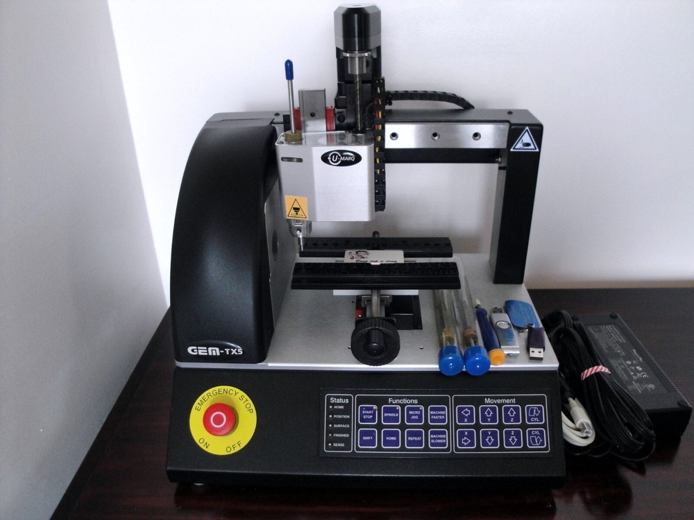 U-MARQ GEM-TX5 Engraving Machine