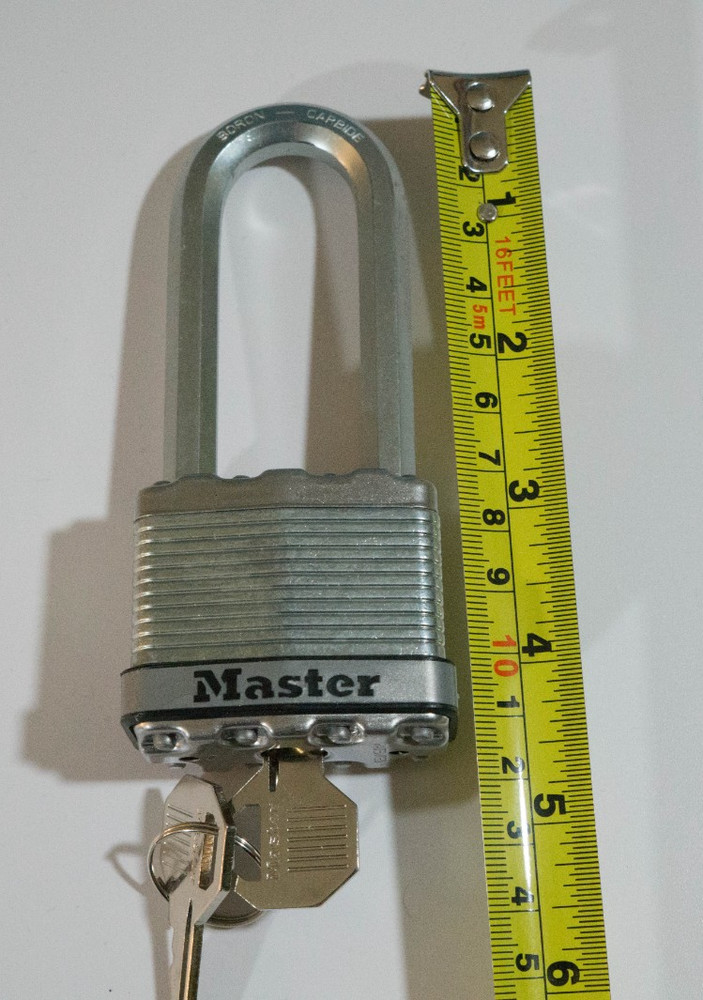 MASTER Laminated Padlock Magnum Keyed Boron Long Shackle