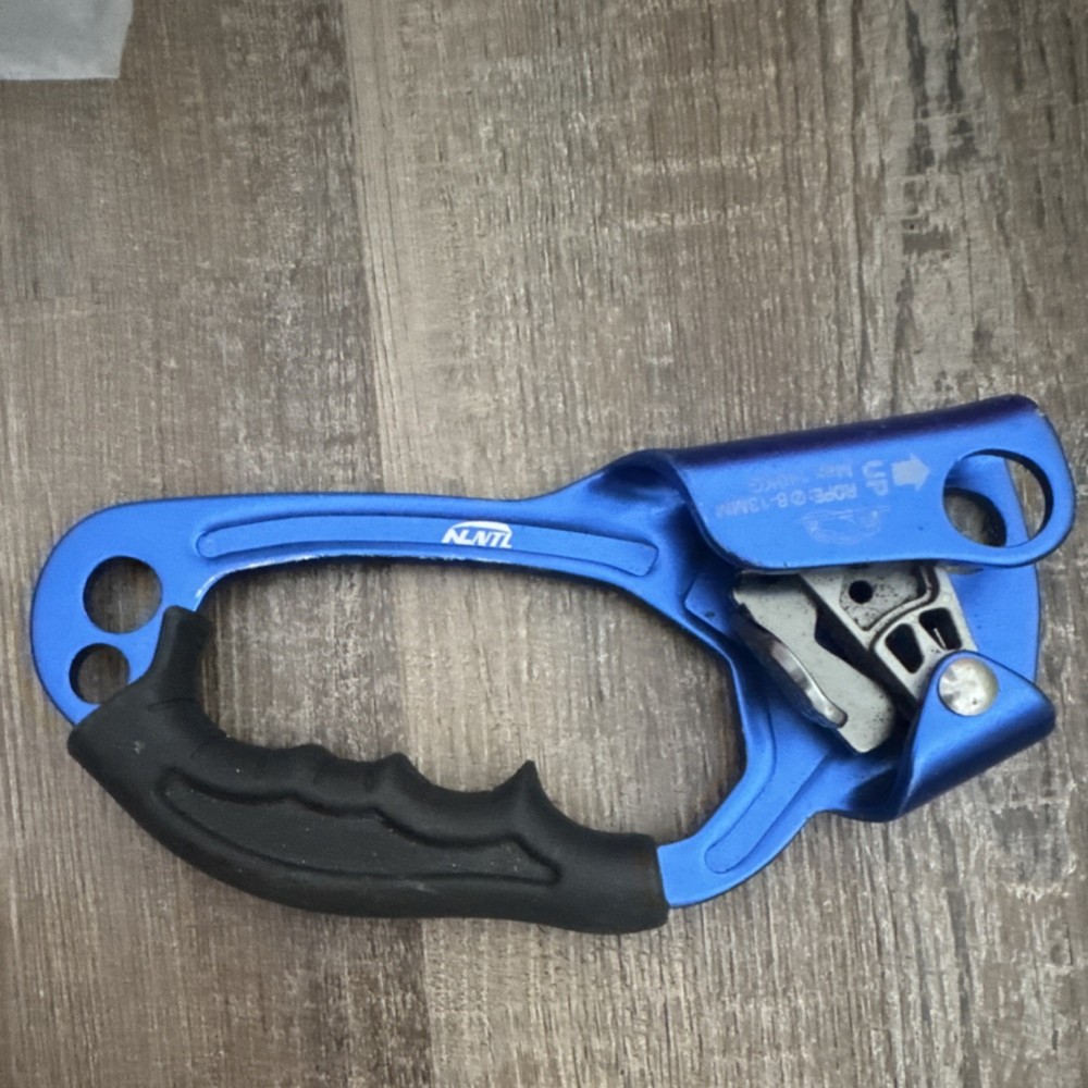 KUNTL Blue Aluminum Plastic Ascender Climbing Hardware Device