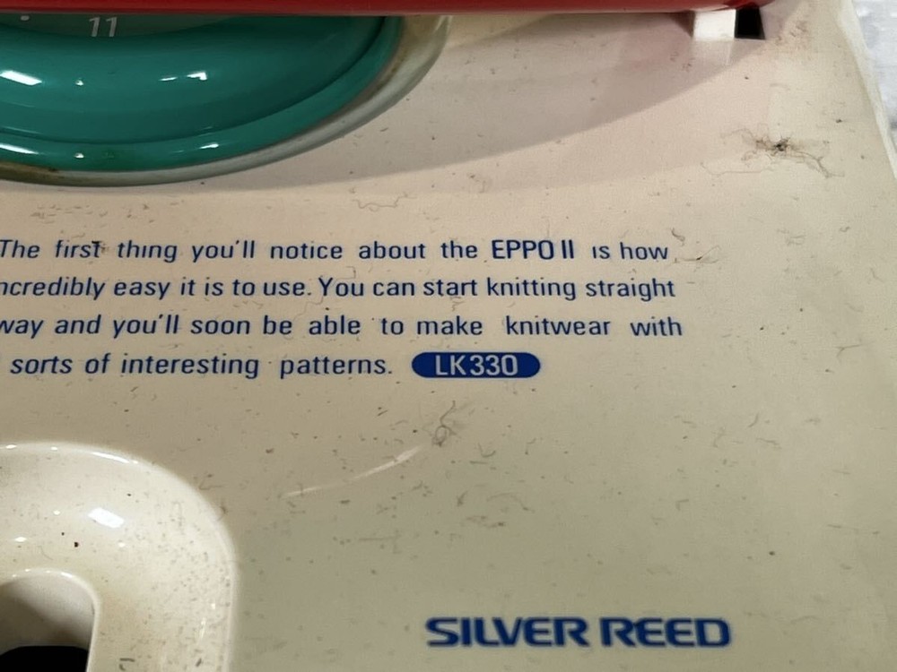SILVER REED “AmiMumeMo” LK330 Eppo II Manual Knitting Machine Not tested AS-IS