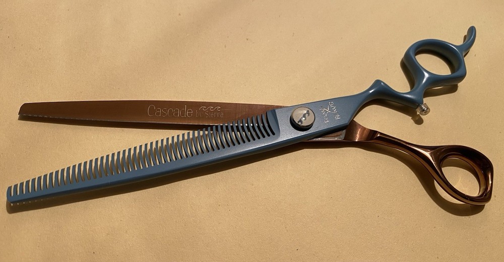 CASCADE By Sierra  8.5” Thinning Shears-Foxy Roxy’s